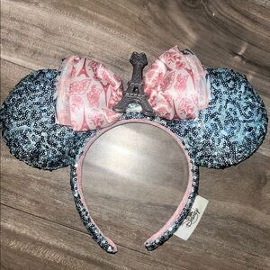 Disneyworld France Pavilion Ears